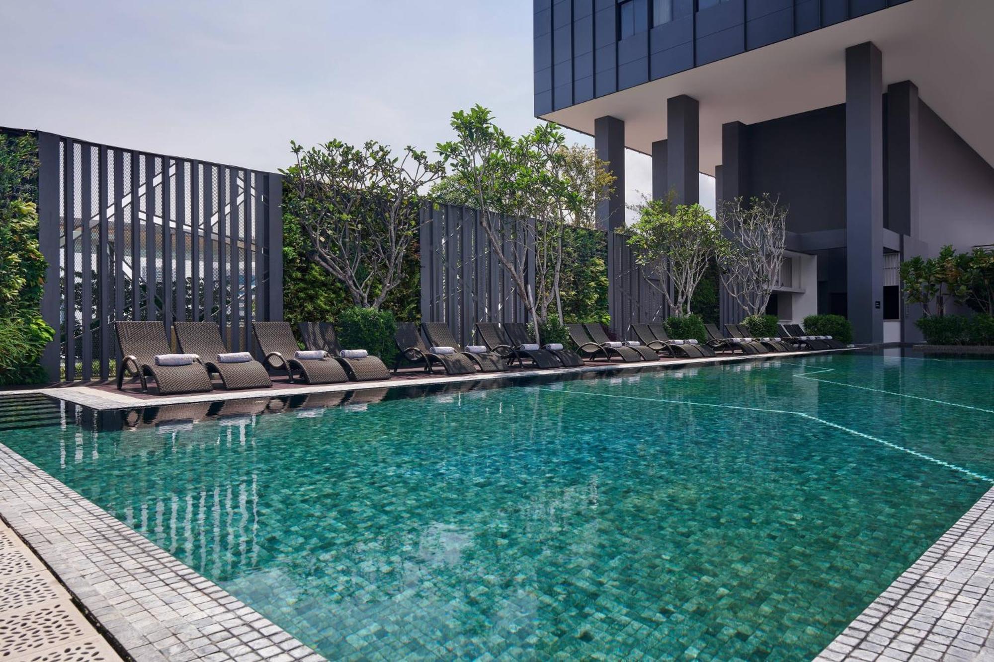 Hotel Courtyard By Marriott Penang Georgetown Exterior foto